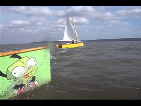 2 Goat Island Skiffs.wmv