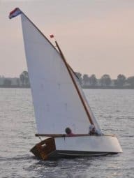 lug sails at very competitive prices - reallysimplesails.com