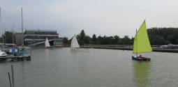 Ozracers in Hungary - simple cheap sailboat - storerboatplans
