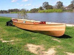 Eureka Canoe has a hollow entry like a classic canoe. storerboatplans.com