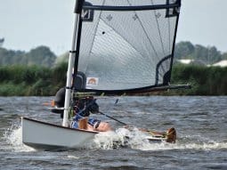 Viola 14 Canoe - Joost sailing upwind - boat plan